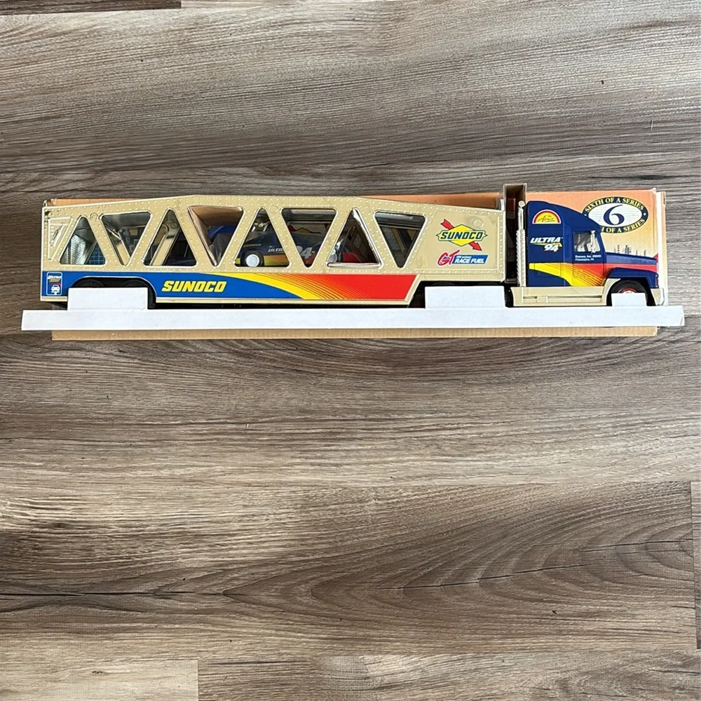 1999 Sunoco Car Carrier Transport Truck Rig & Race Car Collectors Edition NIB